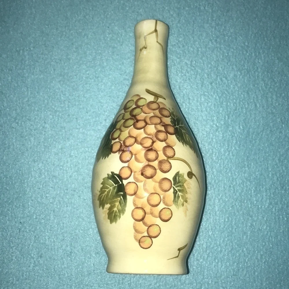 OIL DISPENSER BED BATH AND BEYOND “Bordeaux” vintage hand painted grapes 22 oz